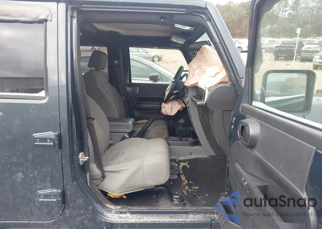 1J4GA591X8L609072: 44046563