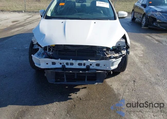 1FADP3J24HL230297: 44046573