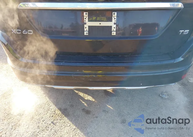 YV440MDK3F2702165: 44046608