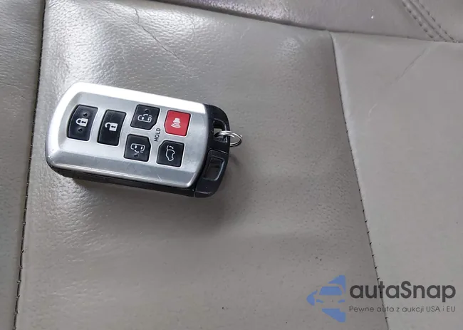 5TDYK3DC8GS751129: 44047663