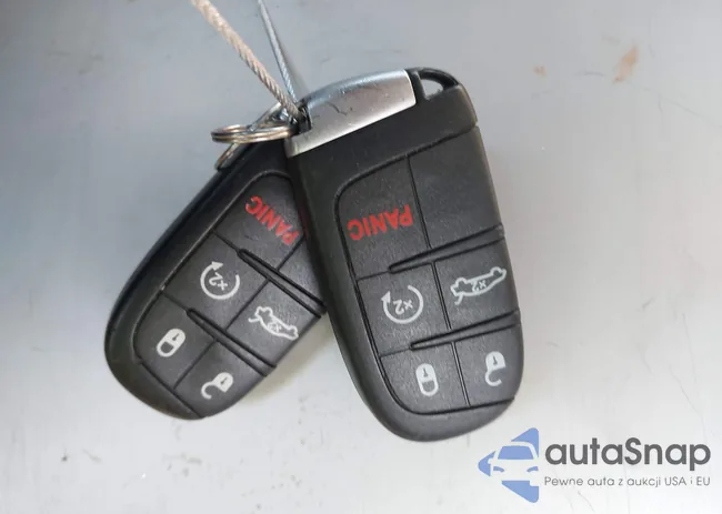 2C3CCAAG7HH582504: 44047728