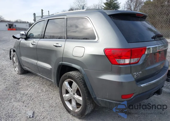 1C4RJFCG8CC174174: 44047753