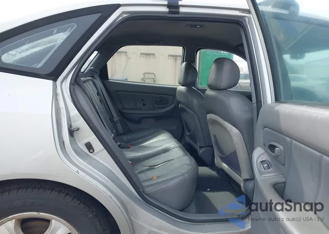 KMHDN56D55U164916: 44047775