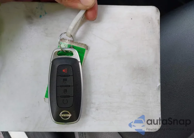 3N1CP5DV9PL575984: 44047811