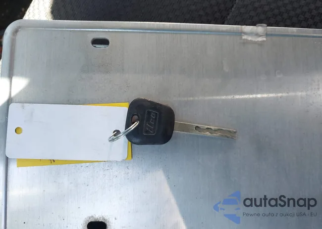 3GTP1UEH4EG193516: 44048017