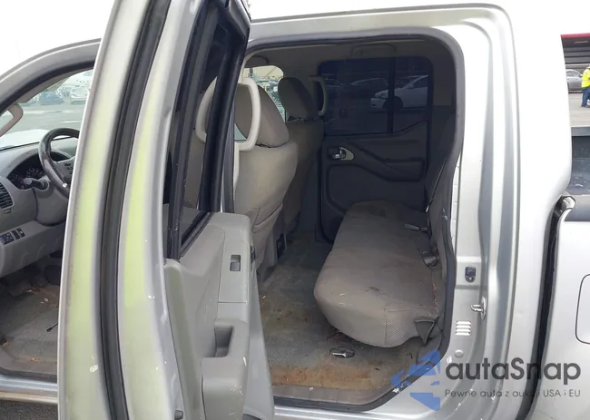 1N6AD0ER7GN772697: 44048024