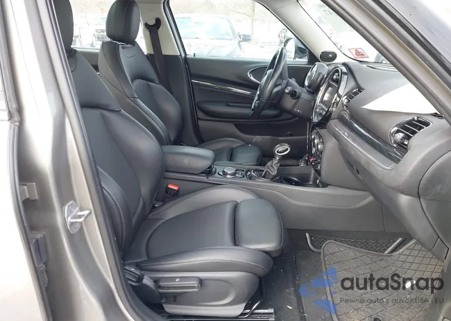 WMWLU5C50H2E83043: 44048147