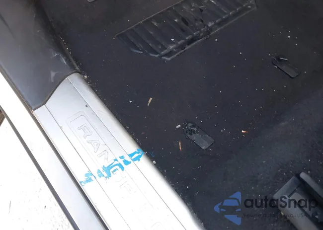 SALWR2TF0EA376767: 44048152