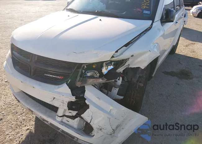 3C4PDCAB9JT294734: 44048190