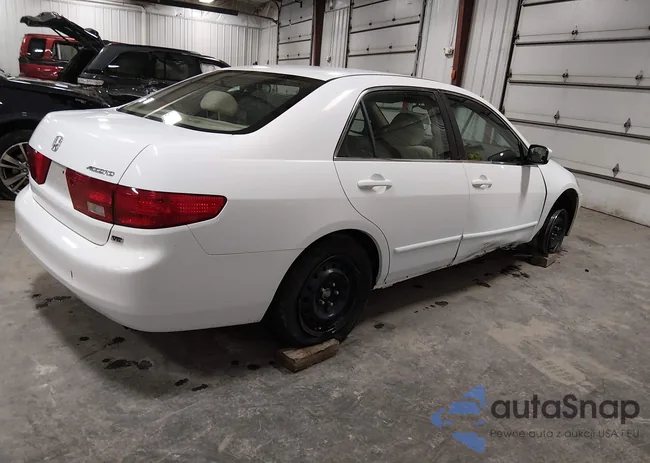 1HGCM66325A031047: 44048192