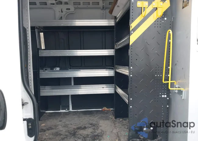 3C6LRVDG0PE558933: 44048193