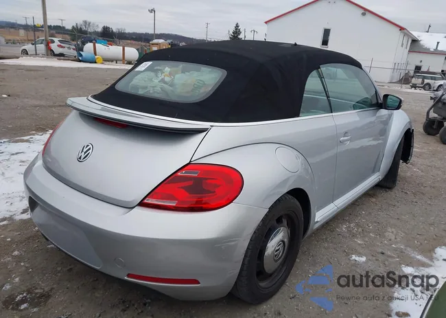 3VW517AT0FM812700: 44048201