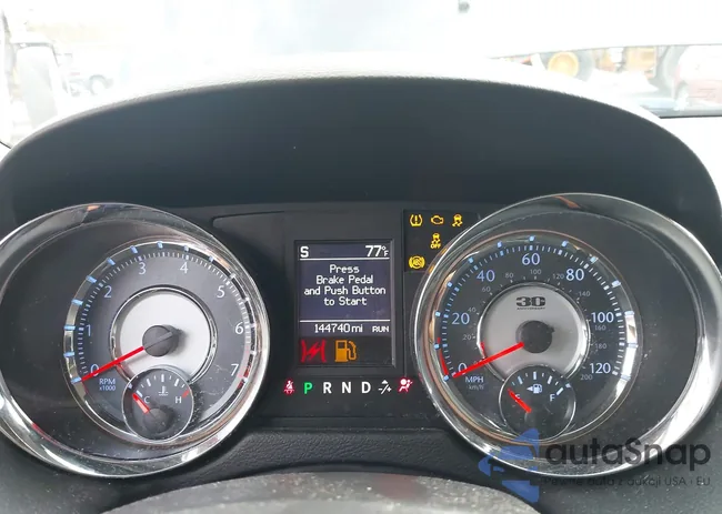 2C4RC1CG8ER418011: 44048212