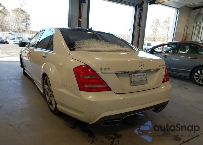 WDDNG7EB3CA471763: 44047325