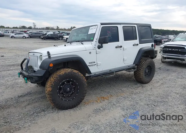 1C4BJWDG9HL732704: 44047341