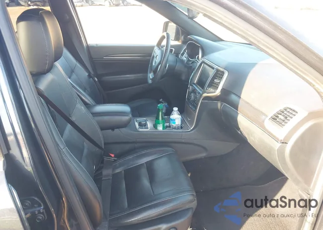 1C4RJFBG3FC610869: 44047349