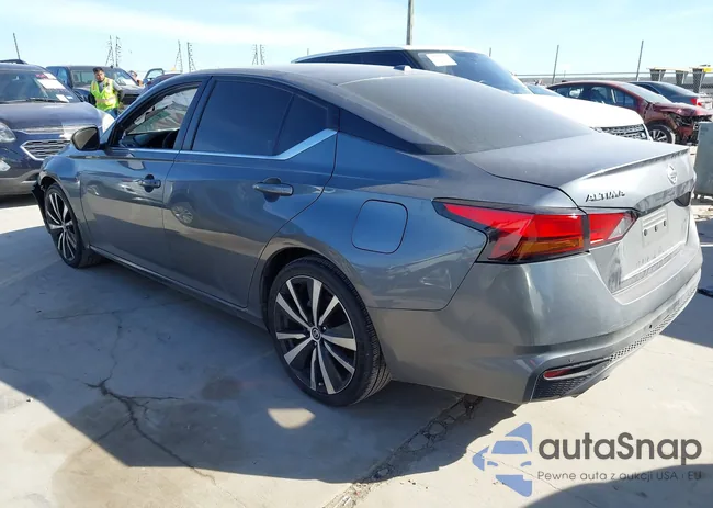 1N4BL4CV4MN382353: 44047353