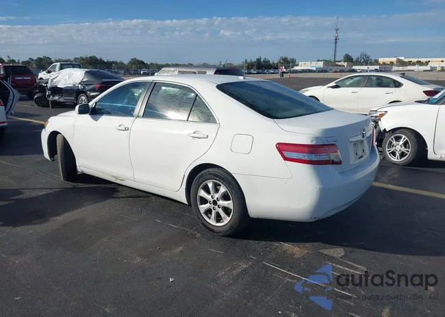 4T1BF3EKXBU625323: 44047442