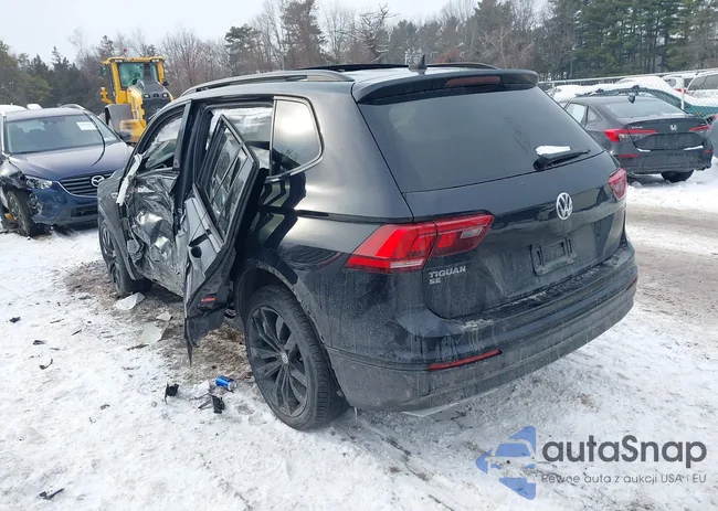 3VV2B7AX2LM121865: 44047482