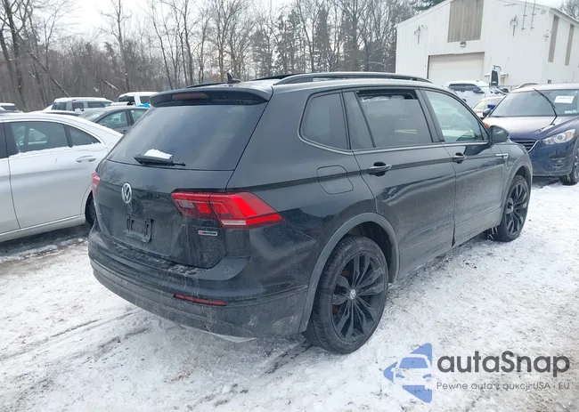 3VV2B7AX2LM121865: 44047482