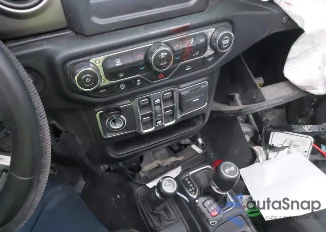 1C4HJXDM8MW623357: 44047534