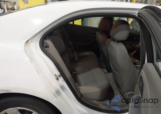 1G11B5SA2DF289847: 44047557