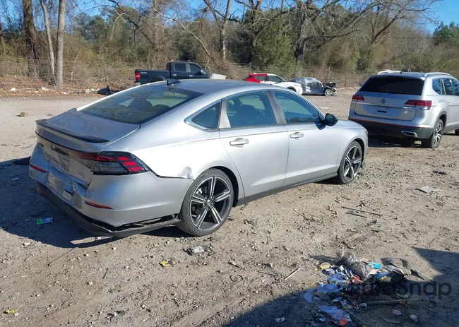 1HGCY2F59PA015624: 44048669