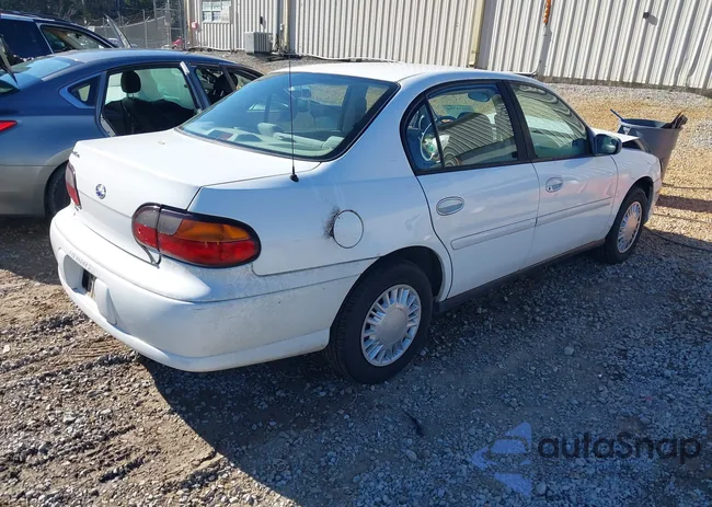 1G1ND52J41M586332: 44048734