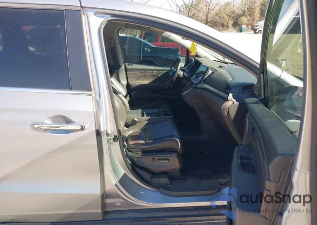 5FNRL6H77KB130056: 44048755