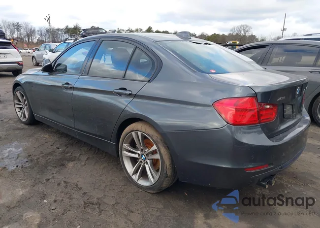 WBA3B5C59DF597404: 44048780