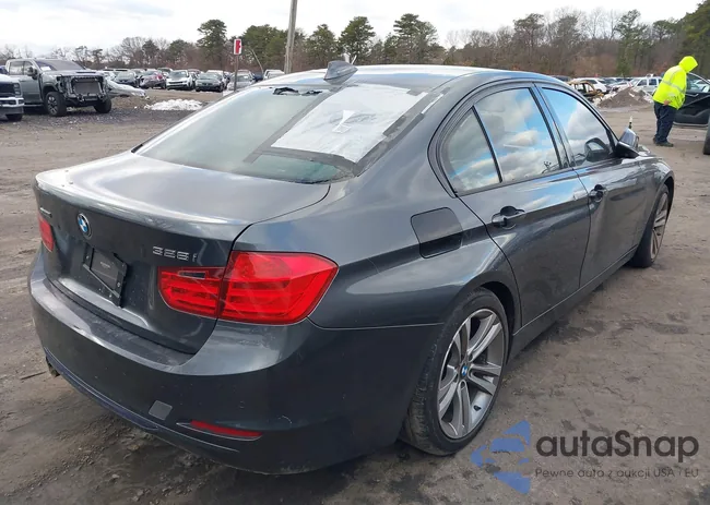 WBA3B5C59DF597404: 44048780