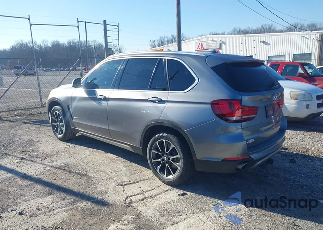 5UXKR2C58H0U18558: 44048809