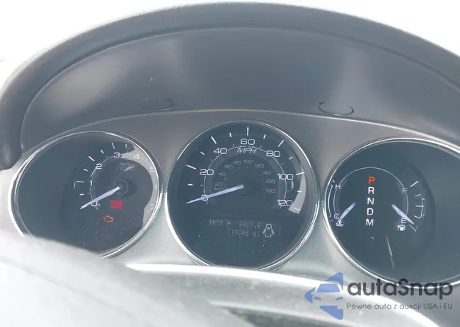 3LNHL2GC0BR758215: 44048854