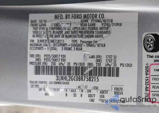 3LNHL2GC0BR758215: 44048854