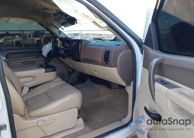 3GCPKSE7XCG104649: 44048903