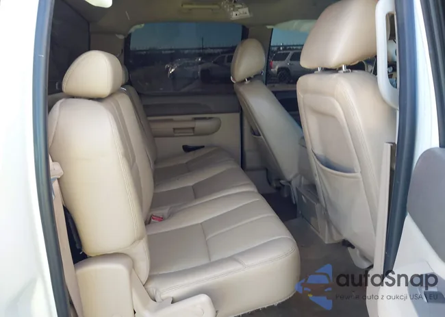 3GCPKSE7XCG104649: 44048903