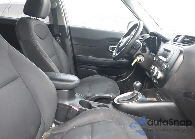 KNDJN2A22F7771559: 44049021