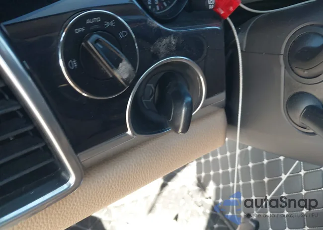 WP0AA2A71DL017631: 44049087