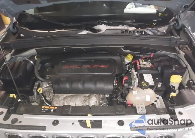 ZACCJBDB0HPE79155: 44048248