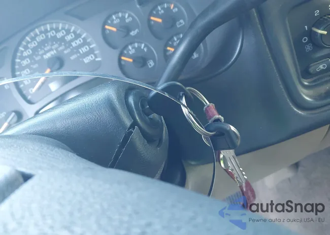 1GCEC14X23Z294172: 44048250