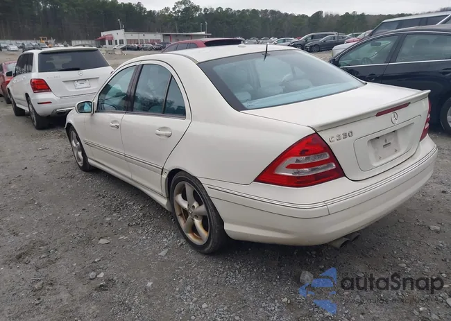 WDBRF52H27F888553: 44048318