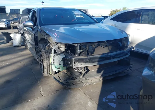 4T1B11HK1JU073806: 44048340