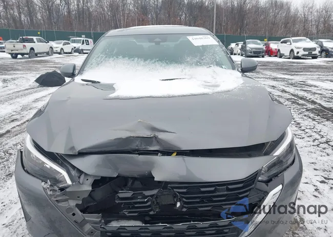 3N1AB8BV3RY204657: 44048369