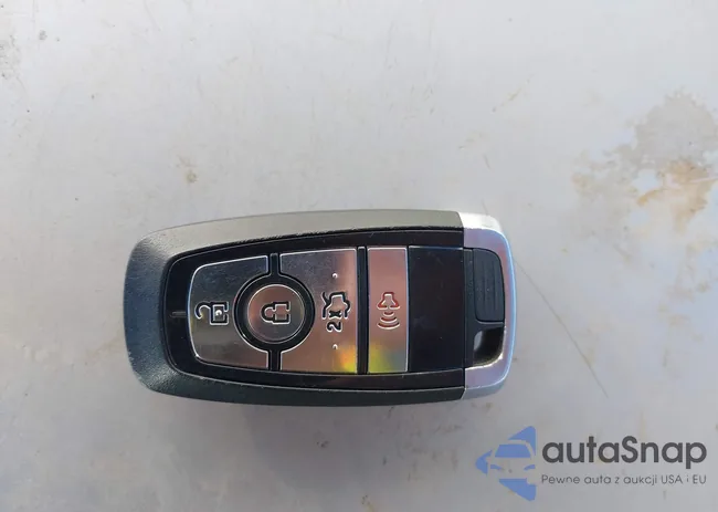 3FA6P0HD1JR268608: 44048429