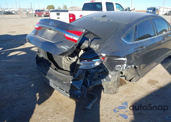 3FA6P0HD1JR268608: 44048429