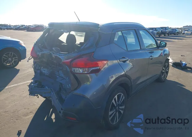 3N1CP5CVXLL504708: 44048564