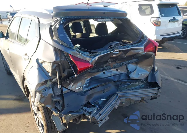 3N1CP5CVXLL504708: 44048564