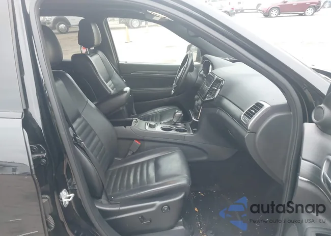 1C4RJFBT6LC208031: 44048576