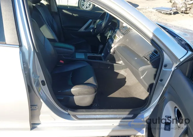 4T1BF3EK1BU743776: 44048609