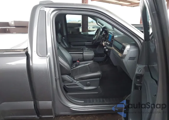 1FTMF1C50PKD04652: 44049633